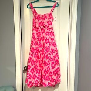 Moon river maxi dress. Pink floral. Size small